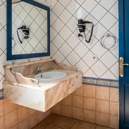 Hotel Nazaret Mansion
