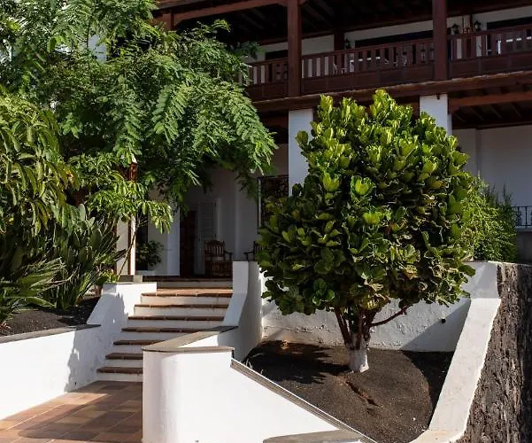 Nazaret Mansion Отель 3*