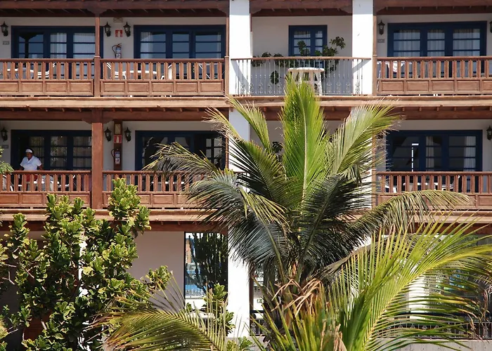 Nazaret Mansion Коста-Тегисе